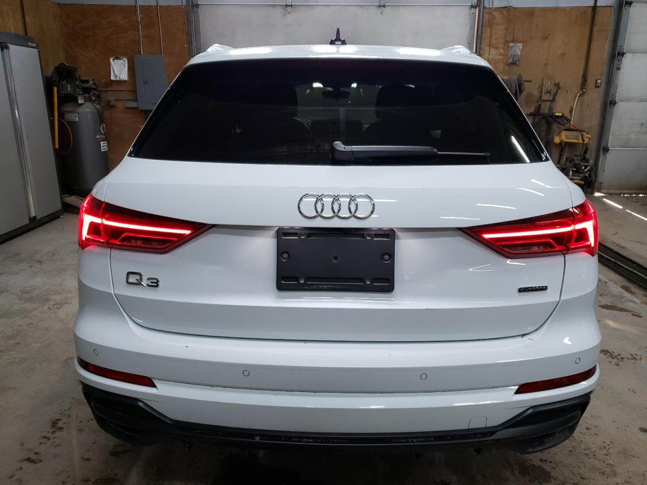 2020 Audi Q3 Premium S Line VIN: WA1DECF35L1123209 Lot: 64091815
