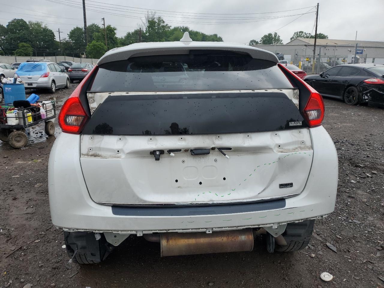 2018 Mitsubishi Eclipse Cross Le VIN: JA4AT4AA8JZ045446 Lot: 62683445
