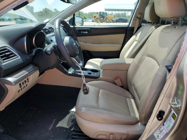  SUBARU OUTBACK 2018 Srebrny