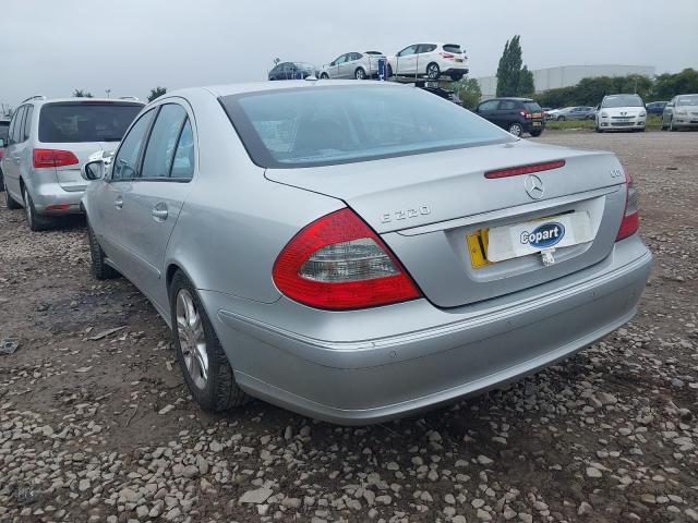 2009 MERCEDES BENZ E220 AVANT