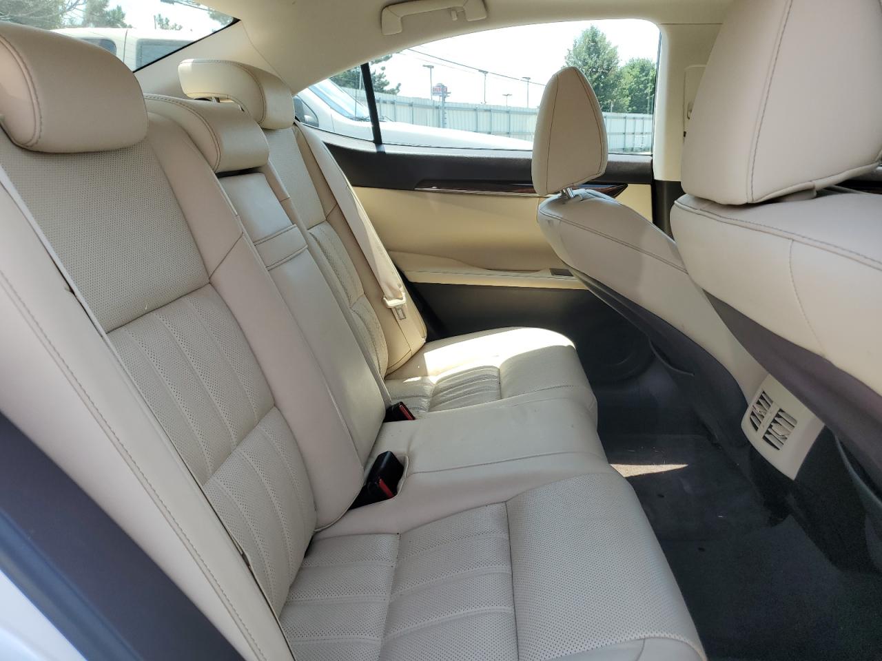 2017 Lexus Es 300H VIN: JTHBW1GG7H2142974 Lot: 63045355