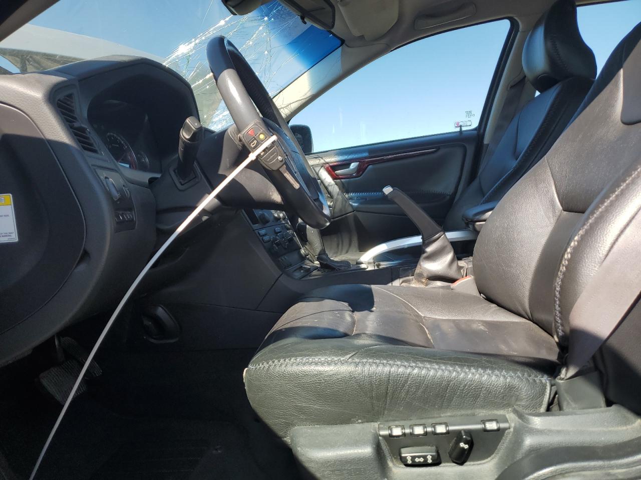 2004 Volvo Xc70 VIN: YV1SZ59H241124690 Lot: 63627375