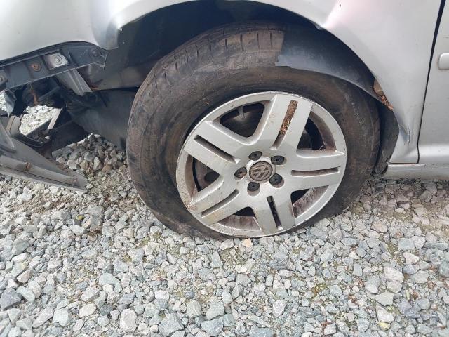 2002 VOLKSWAGEN GOLF GT TD