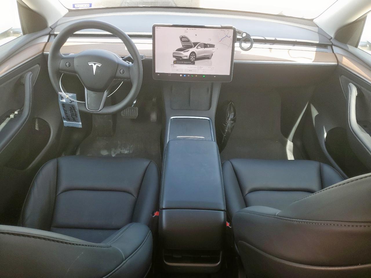 2024 Tesla Model Y VIN: 7SAYGAEE4RF058784 Lot: 64558655