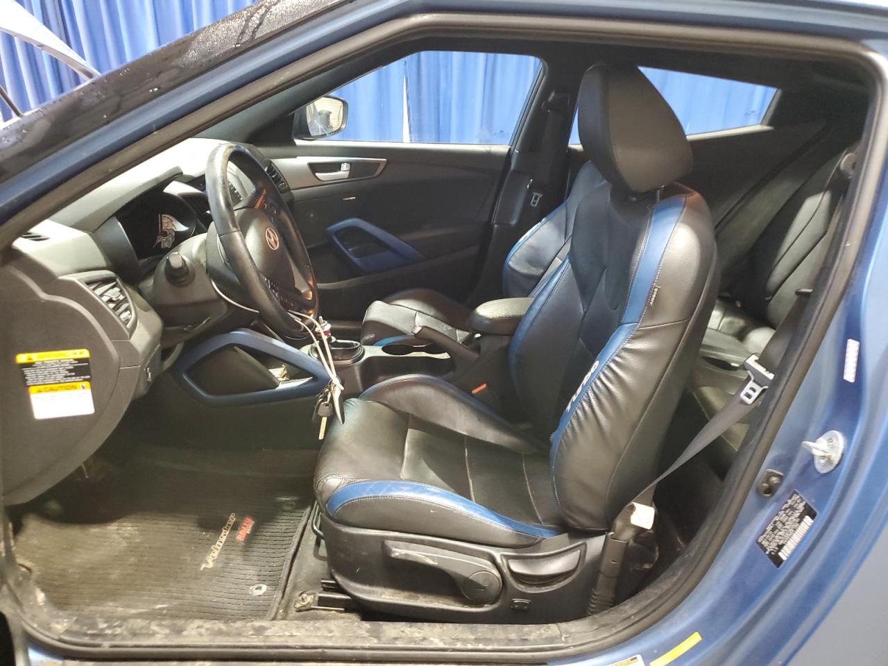 2016 Hyundai Veloster Turbo VIN: KMHTC6AE3GU262143 Lot: 64102865