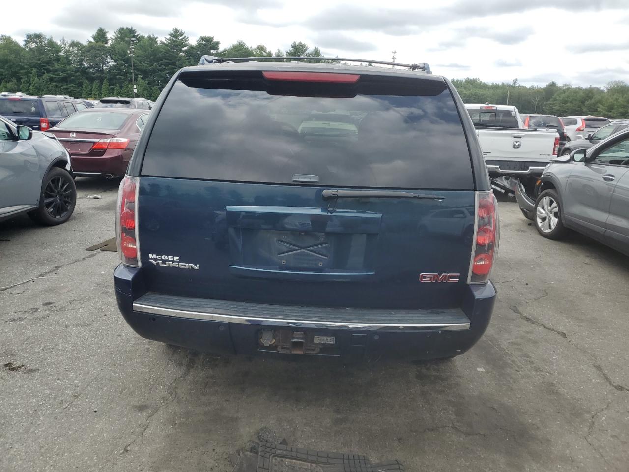 2007 GMC Yukon Denali VIN: 1GKFK63817J280397 Lot: 63852405