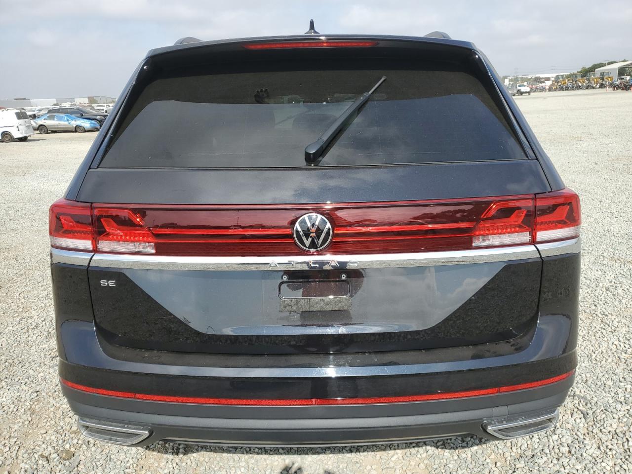 2024 Volkswagen Atlas Se VIN: 1V2DR2CAXRC503231 Lot: 64833195
