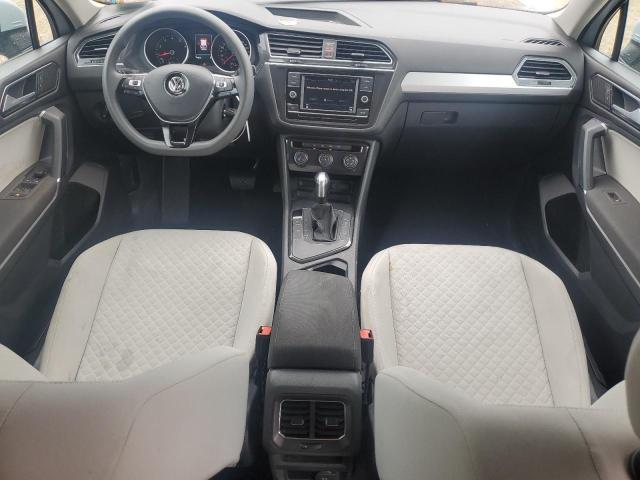  VOLKSWAGEN TIGUAN 2018 Серый