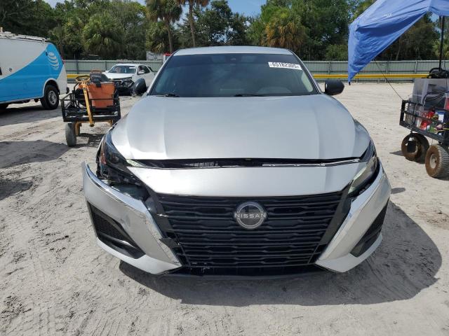  NISSAN ALTIMA 2024 Srebrny