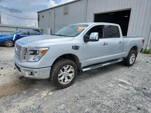  NISSAN TITAN 2016 Srebrny