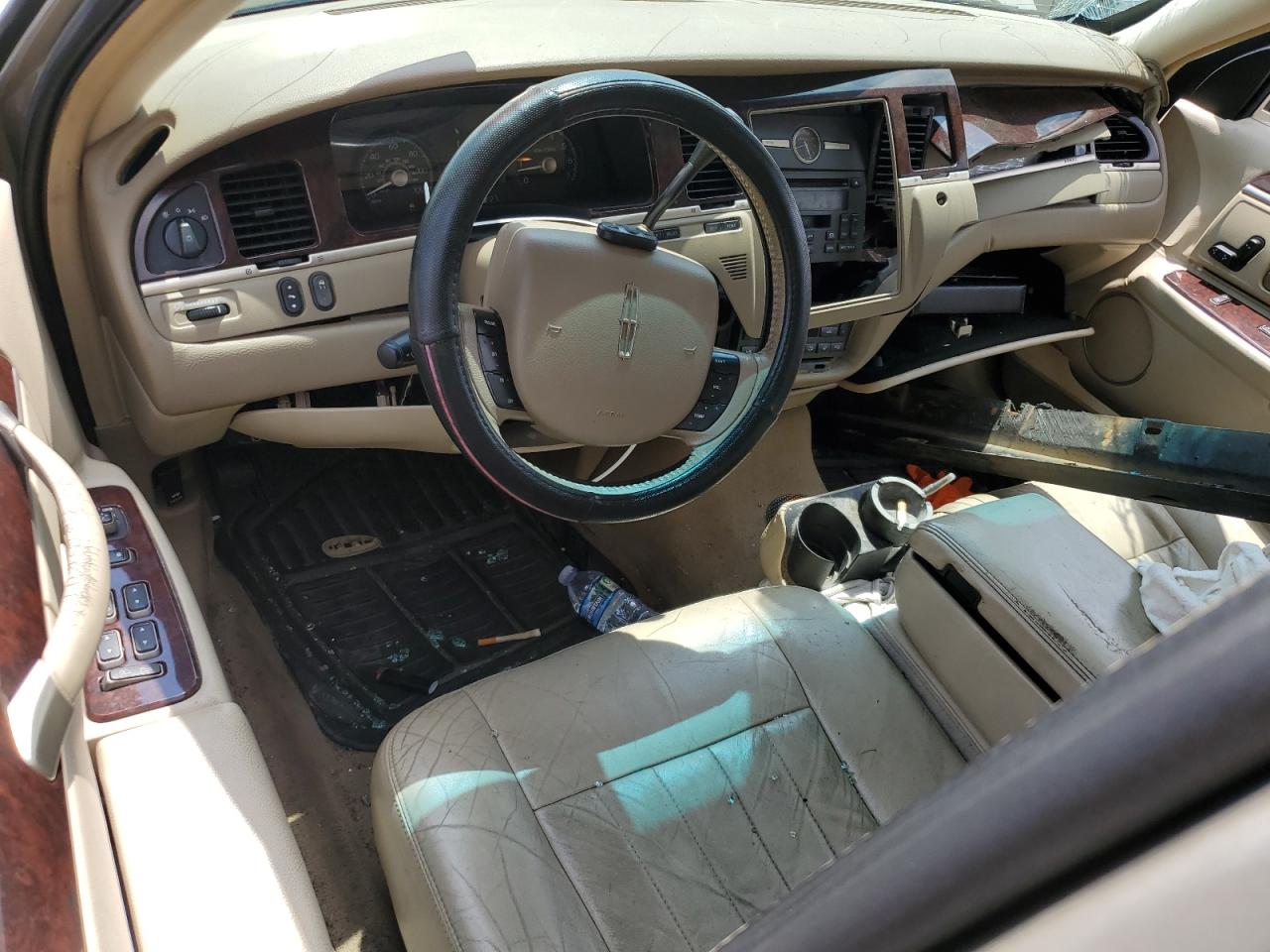 2007 Lincoln Town Car Signature VIN: 1LNHM81V57Y607860 Lot: 62859185