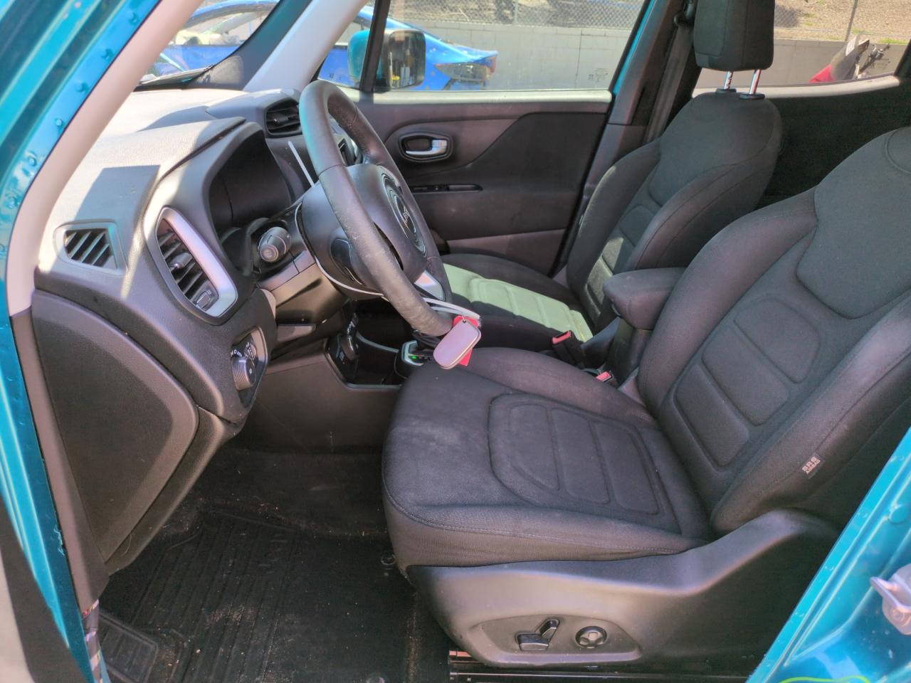 2020 Jeep Renegade Latitude VIN: ZACNJBBB1LPL86257 Lot: 63786875