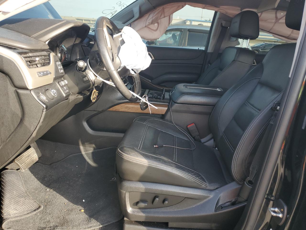 2020 GMC Yukon Xl Denali VIN: 1GKS1HKJ2LR117402 Lot: 63344925