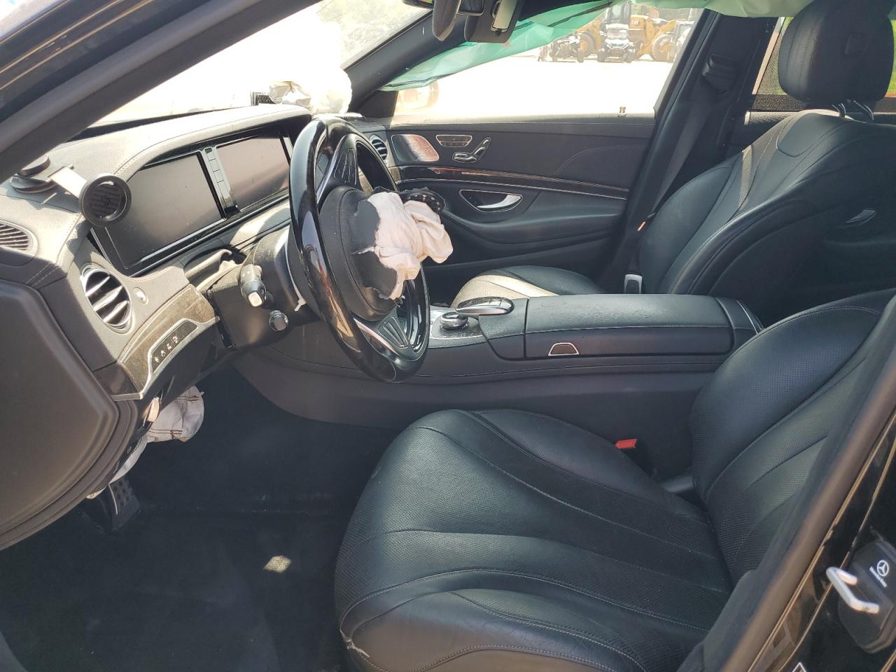 2015 Mercedes-Benz S 550 VIN: WDDUG8CB6FA168128 Lot: 63777555