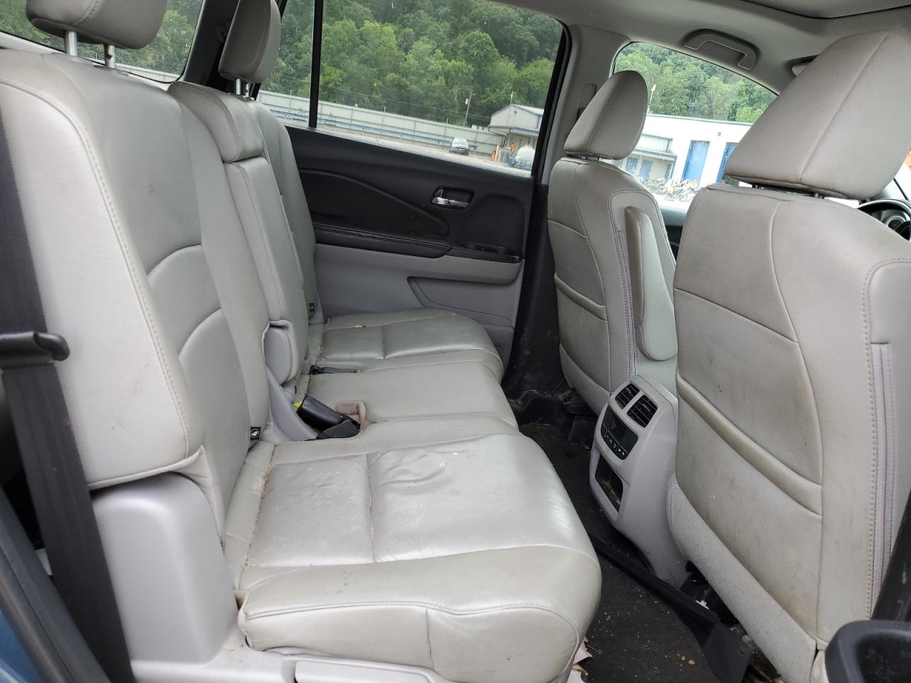 2016 Honda Pilot Exl VIN: 5FNYF6H53GB017715 Lot: 65155265