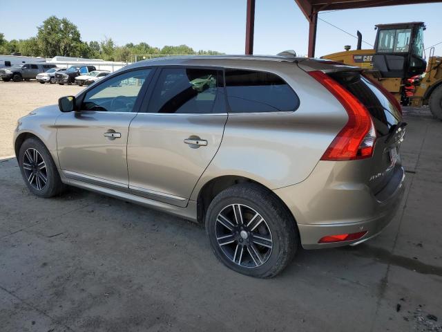 Parquets VOLVO XC60 2016 Srebrny