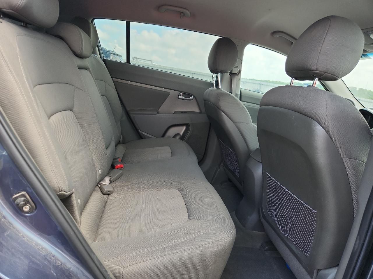 2011 Kia Sportage Lx VIN: KNDPB3A2XB7092917 Lot: 64312125