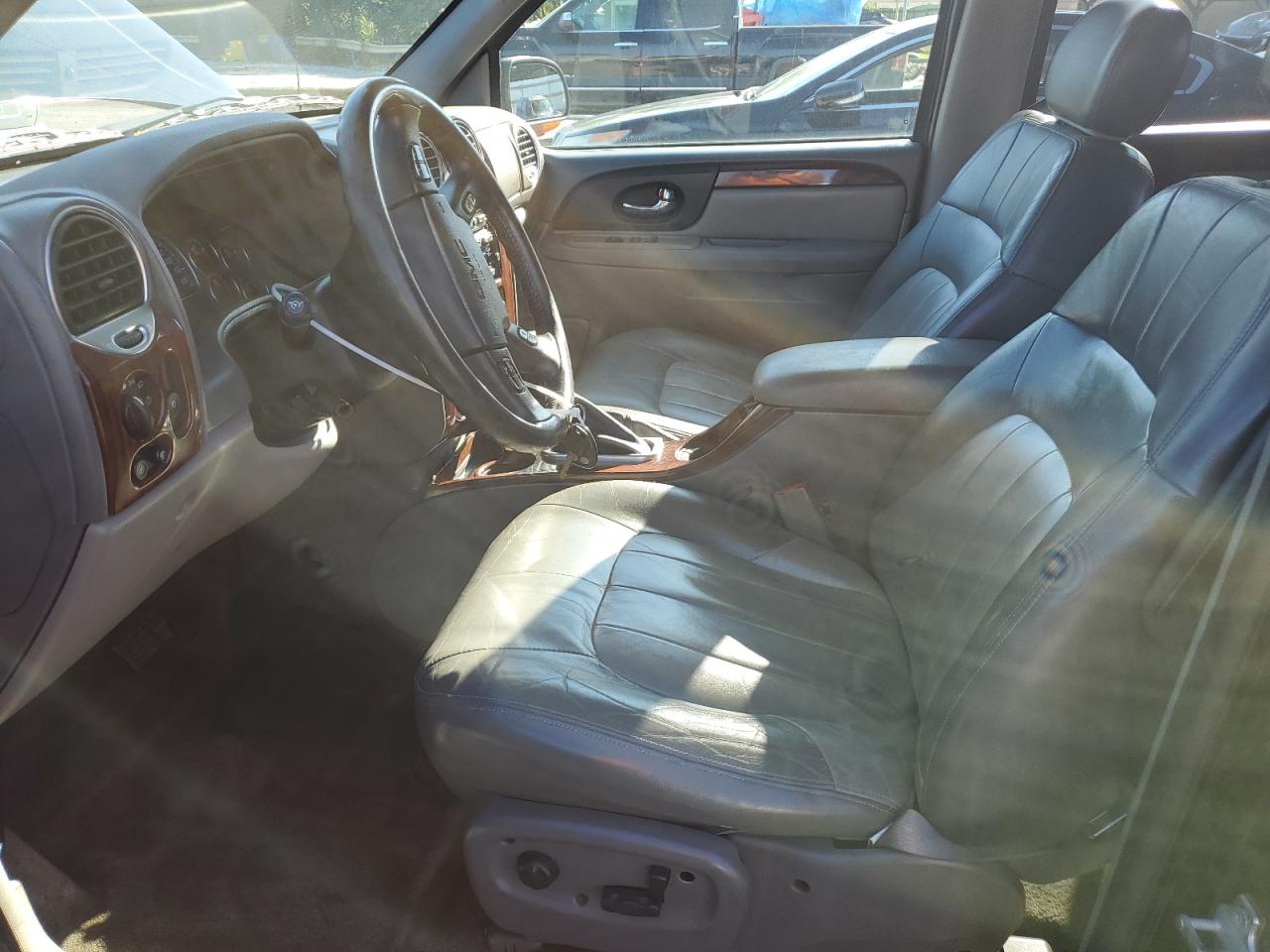 2004 GMC Envoy VIN: 1GKDT13S742387432 Lot: 64239805