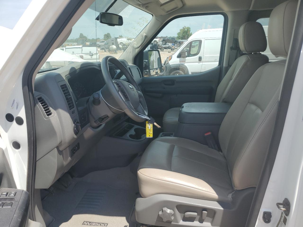5bzaf0aa1jn853490 5BZAF0AA1JN853490 2018 Nissan Nv 3500 S