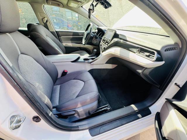  TOYOTA CAMRY 2021 White