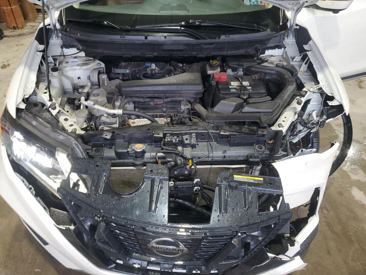 2017 Nissan Rogue S VIN: JN8AT2MVXHW284151 Lot: 64371925