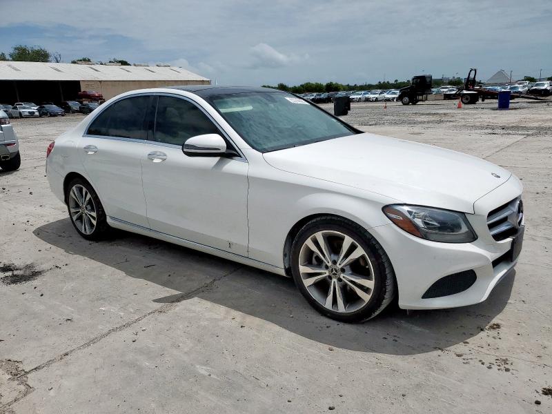  MERCEDES-BENZ C-CLASS 2018 Белы
