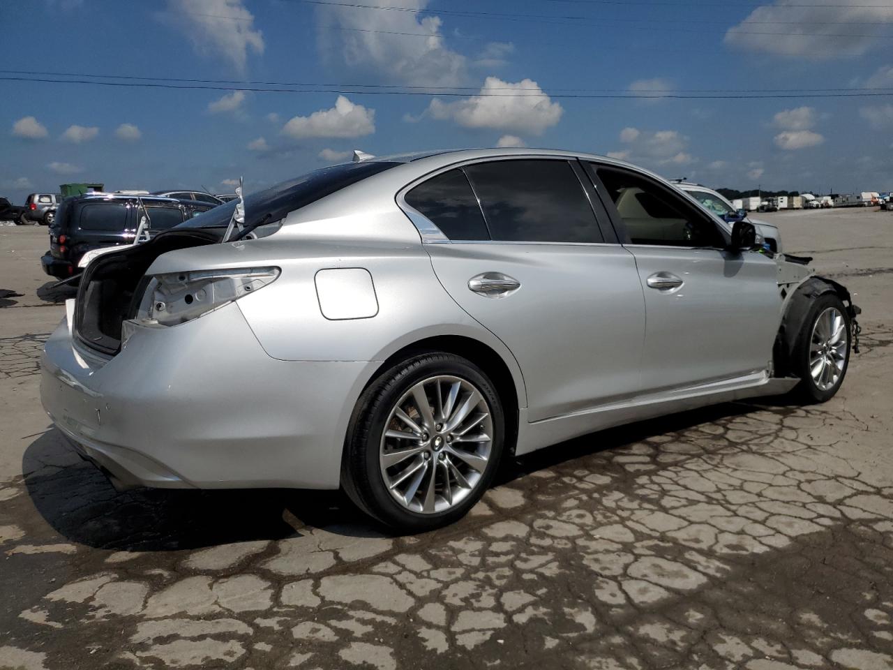 2018 Infiniti Q50 Luxe VIN: JN1EV7AP5JM350359 Lot: 64581415