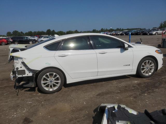  FORD FUSION 2019 Biały