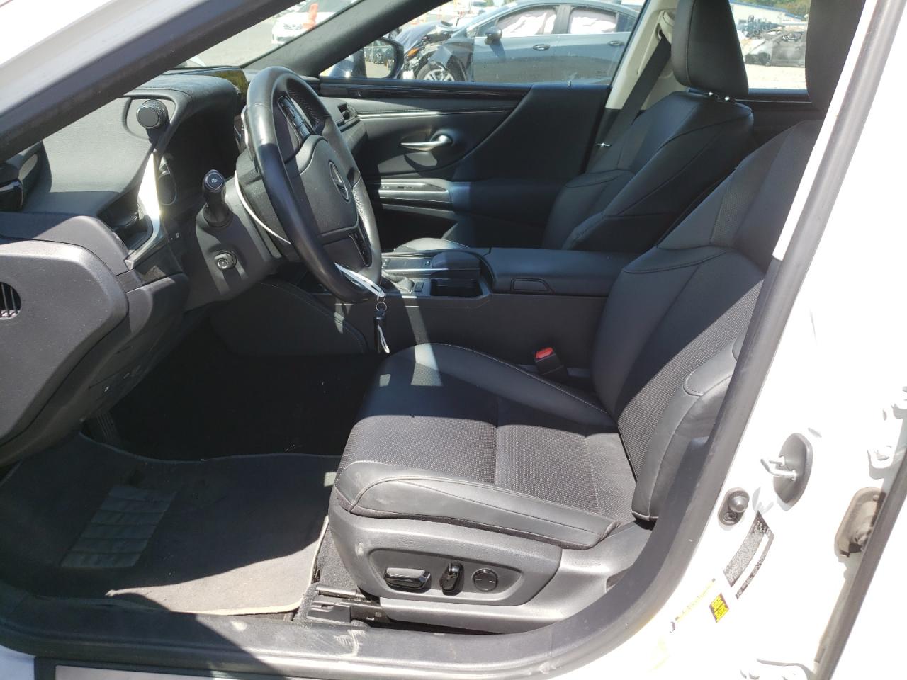 2021 Lexus Es 350 Base VIN: 58ADZ1B10MU094371 Lot: 64288005