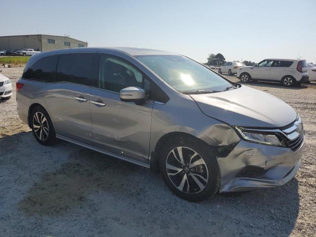  HONDA ODYSSEY 2018 Srebrny