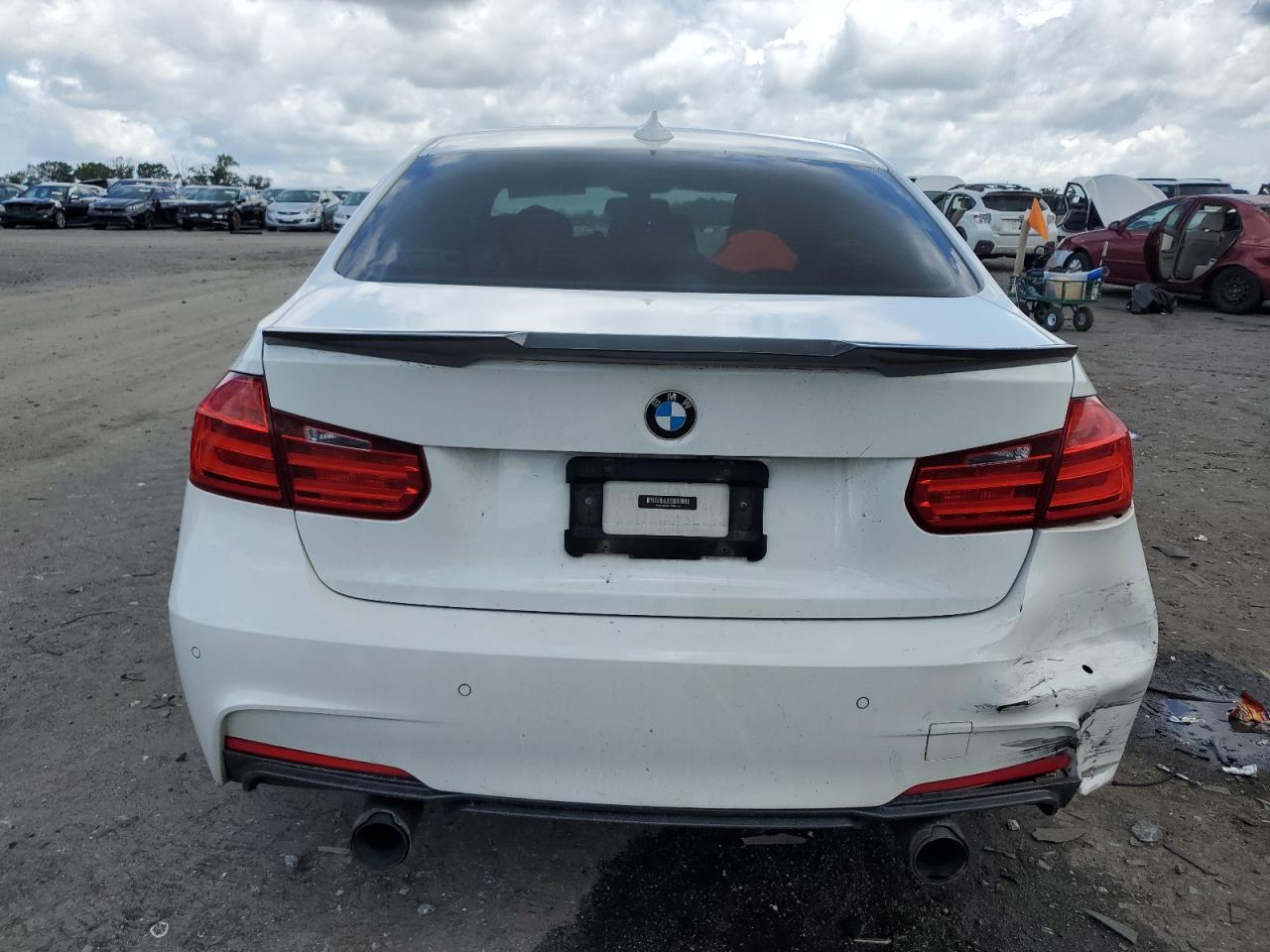 2015 BMW 335 Xi VIN: WBA3B9C51FP982847 Lot: 63790055