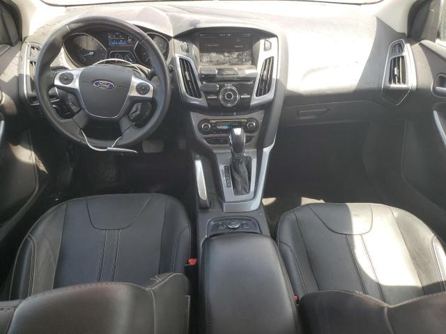  FORD FOCUS 2013 Red