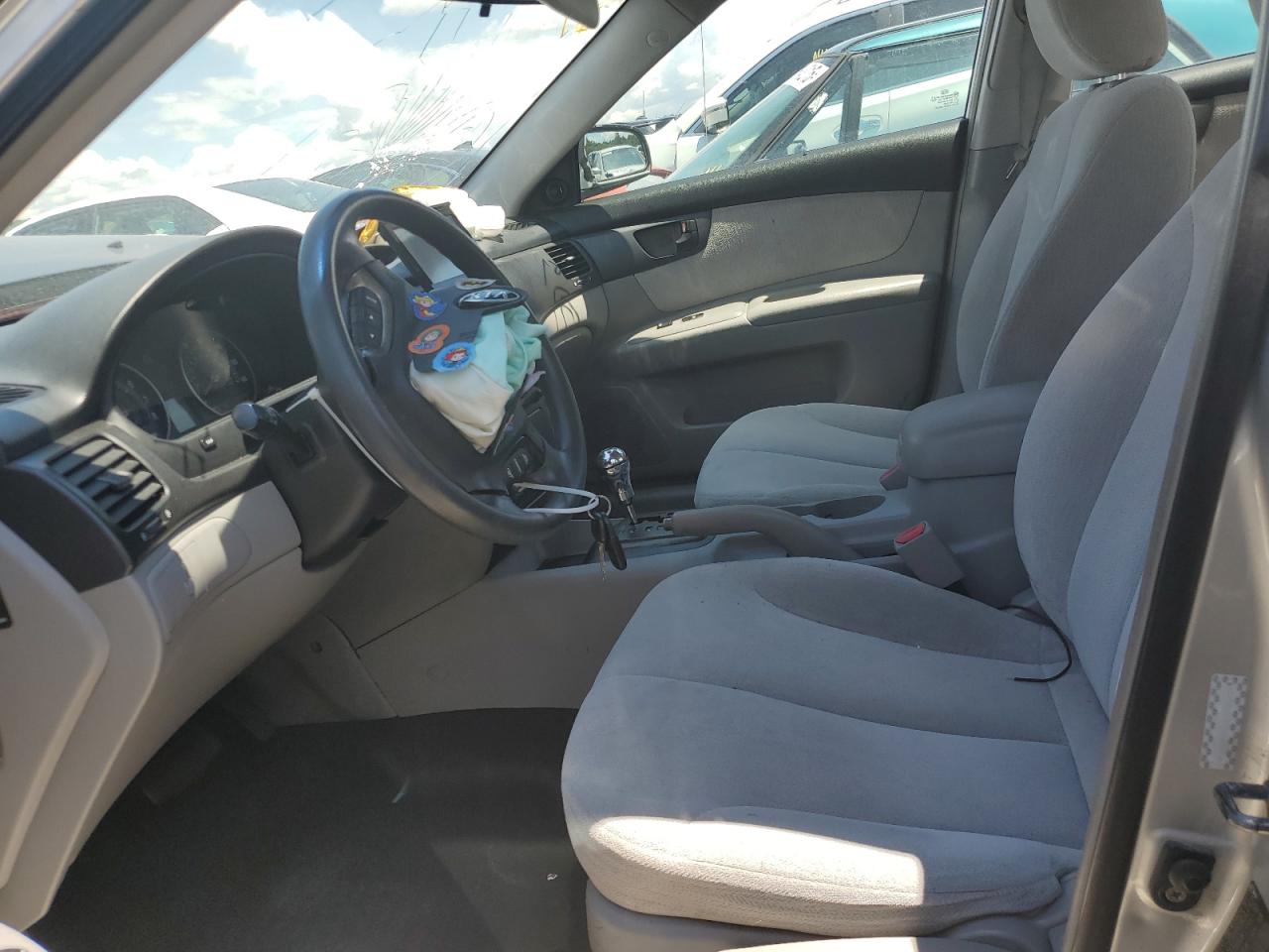 2007 Kia Optima Lx VIN: KNAGE123775120918 Lot: 61555825