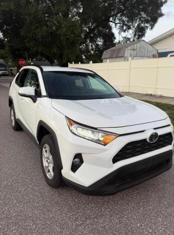  TOYOTA RAV4 2021 Biały