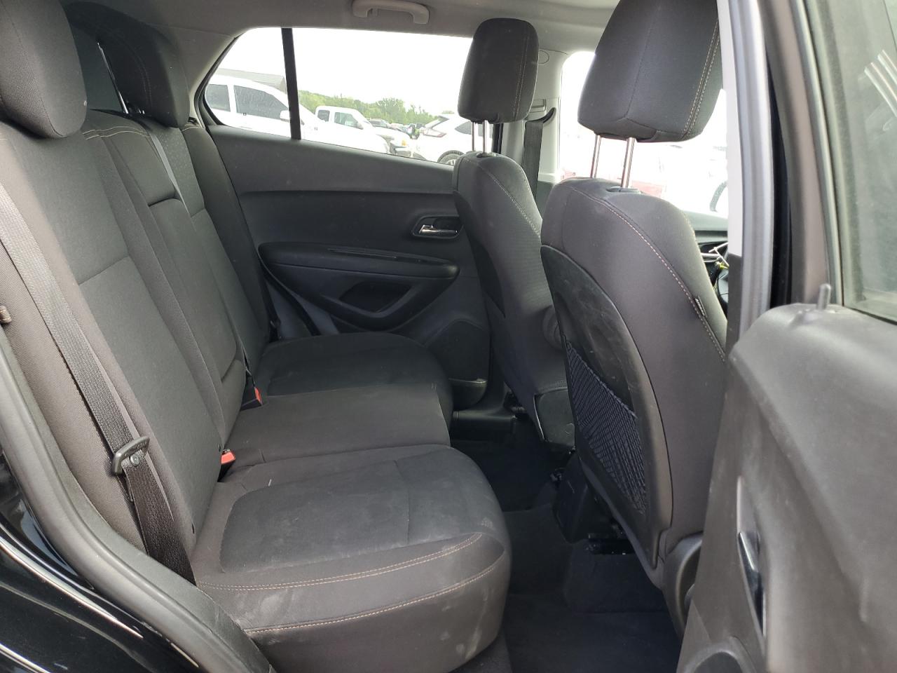2019 Chevrolet Trax Ls VIN: 3GNCJKSB1KL260277 Lot: 64669845