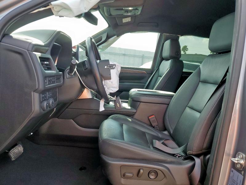  CHEVROLET SUBURBAN 2022 Серый