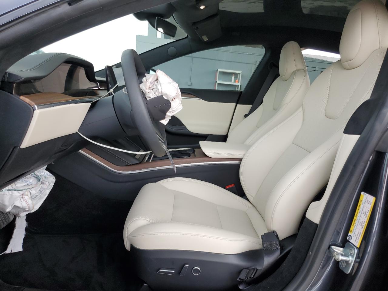 2024 Tesla Model S VIN: 5YJSA1E57RF533784 Lot: 63001725