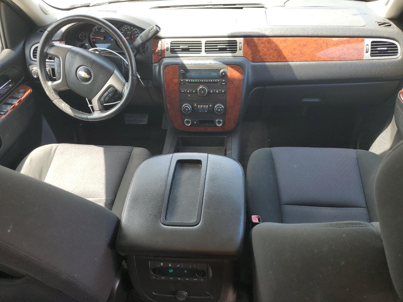 2011 Chevrolet Tahoe C1500 Ls VIN: 1GNSCAE09BR376524 Lot: 64221895