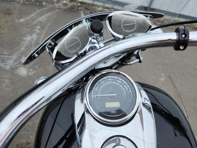 2011 HONDA VT1300 CT  