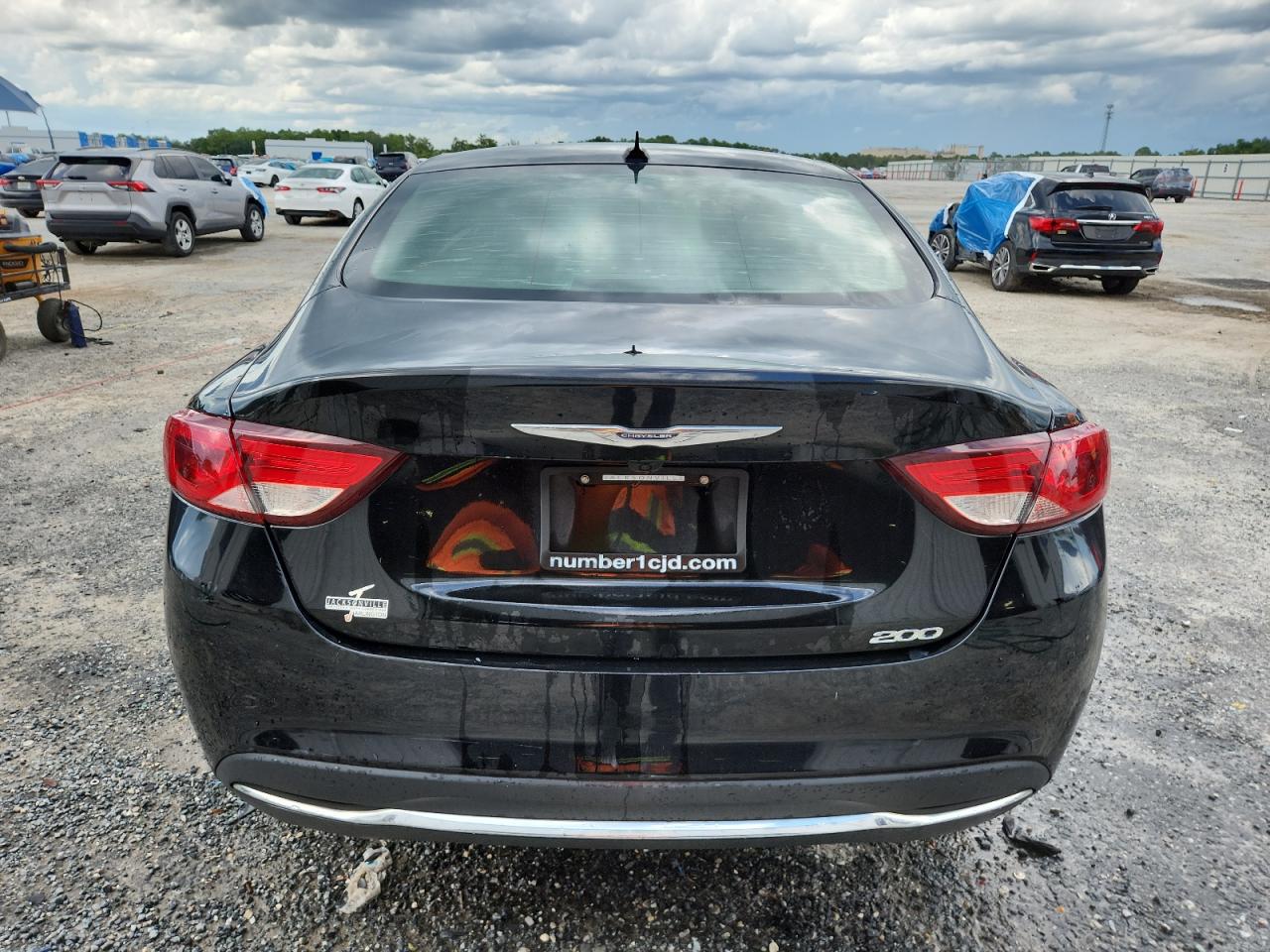 2017 Chrysler 200 Limited VIN: 1C3CCCAB8HN505034 Lot: 64398105