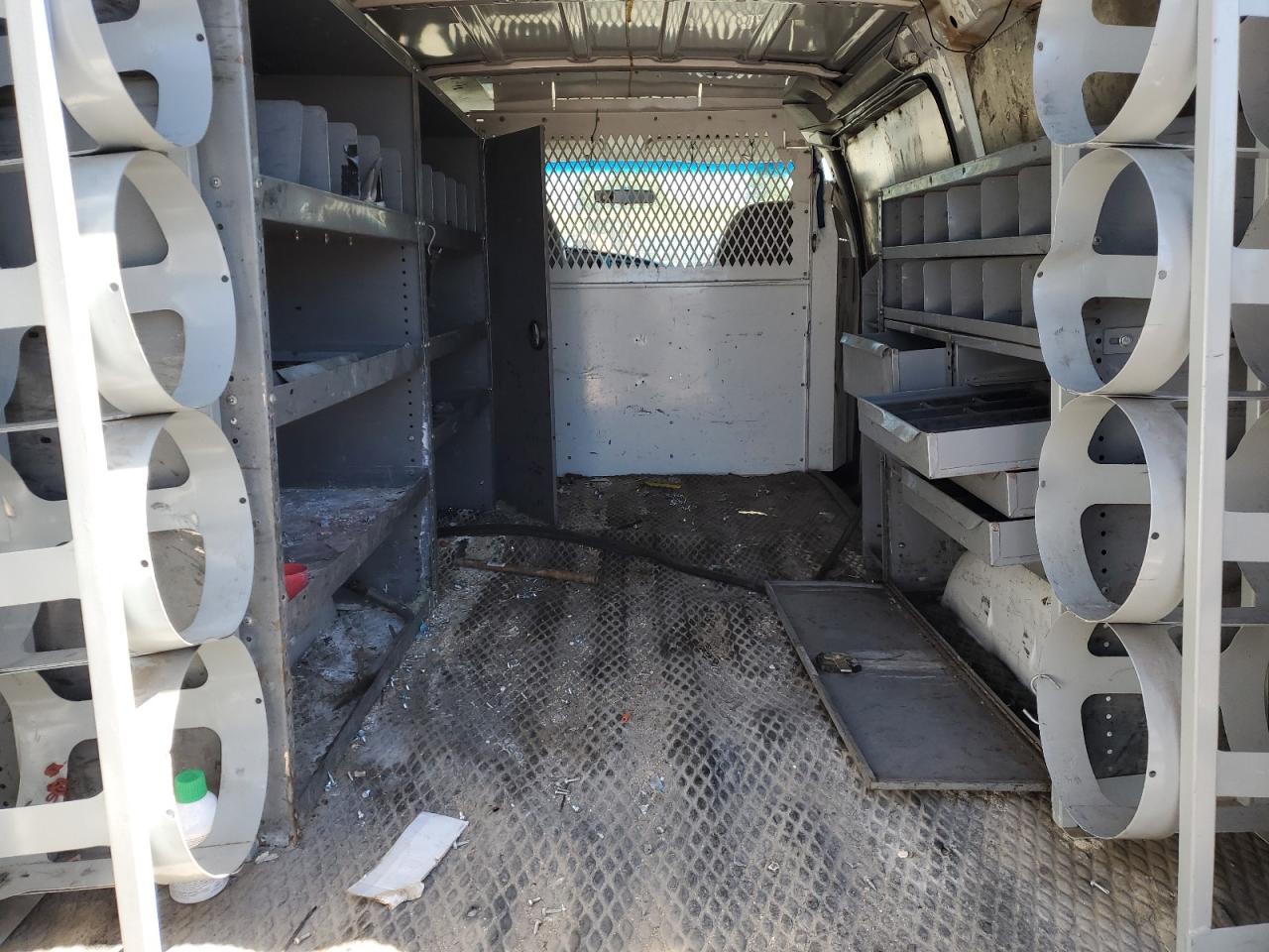 2003 Ford Econoline E250 Van VIN: 1FTNE24W13HA89942 Lot: 61673205