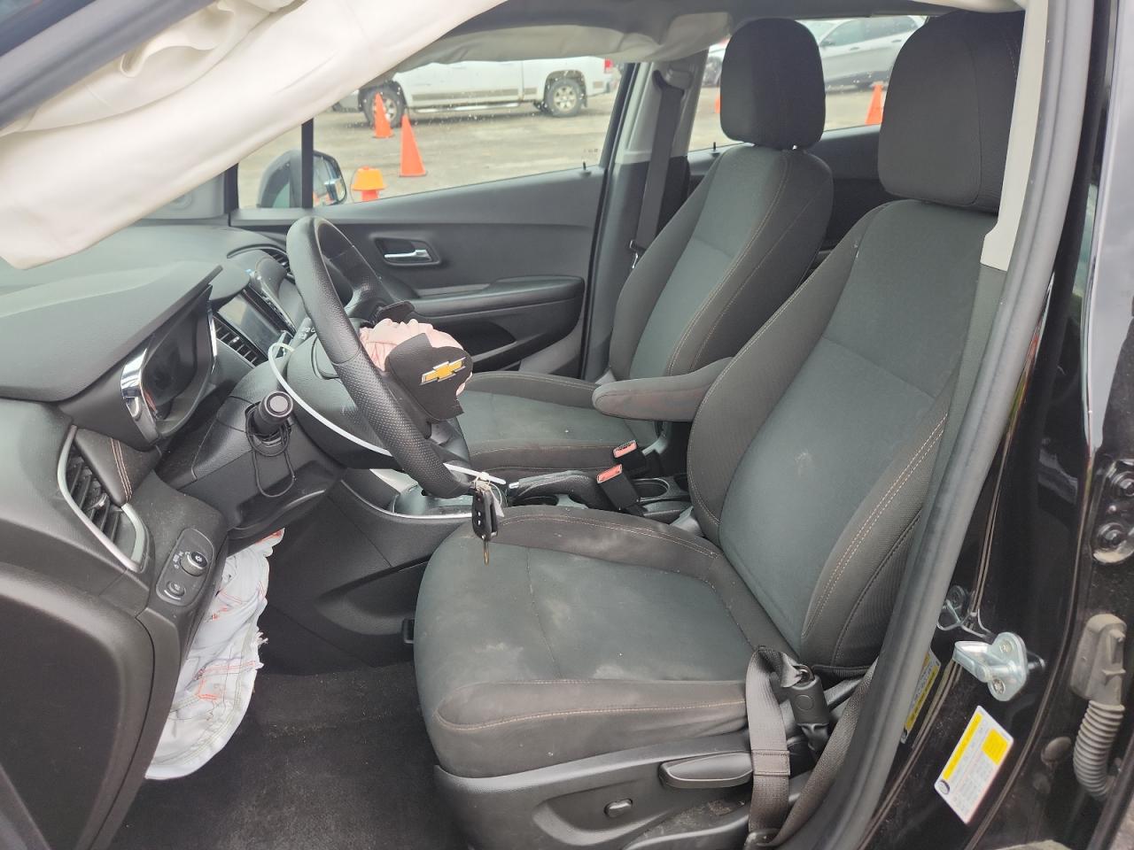 2021 Chevrolet Trax Ls VIN: KL7CJNSB3MB350865 Lot: 65839375