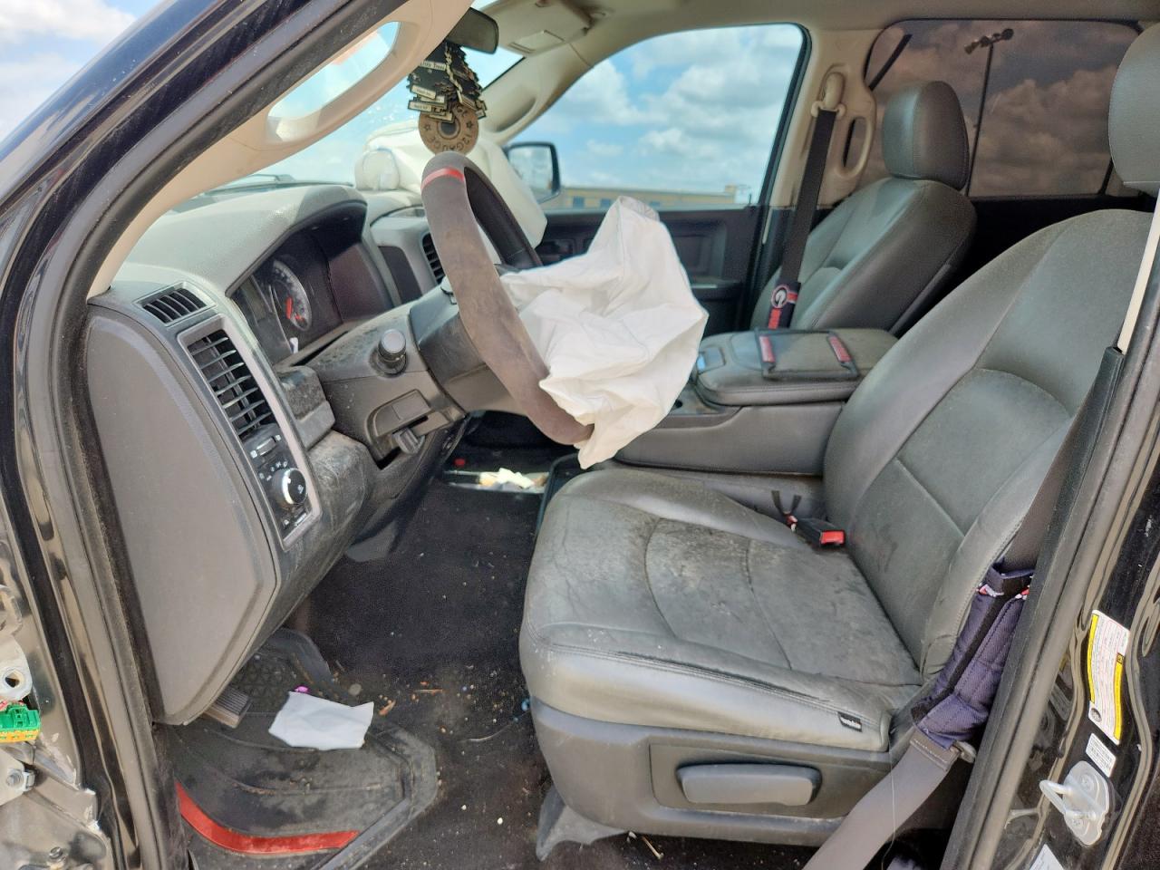 2017 Ram 1500 St VIN: 3C6RR6KT2HG787149 Lot: 64195635