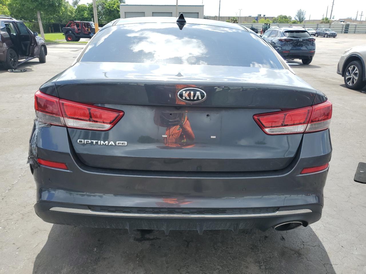 2019 Kia Optima Lx VIN: 5XXGT4L37KG302048 Lot: 64880405
