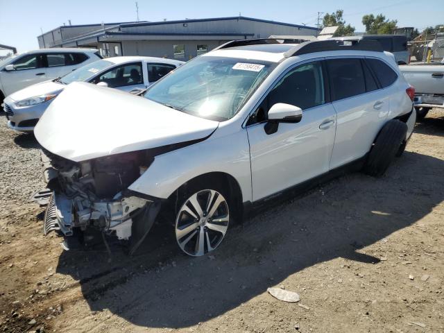  SUBARU OUTBACK 2018 Biały