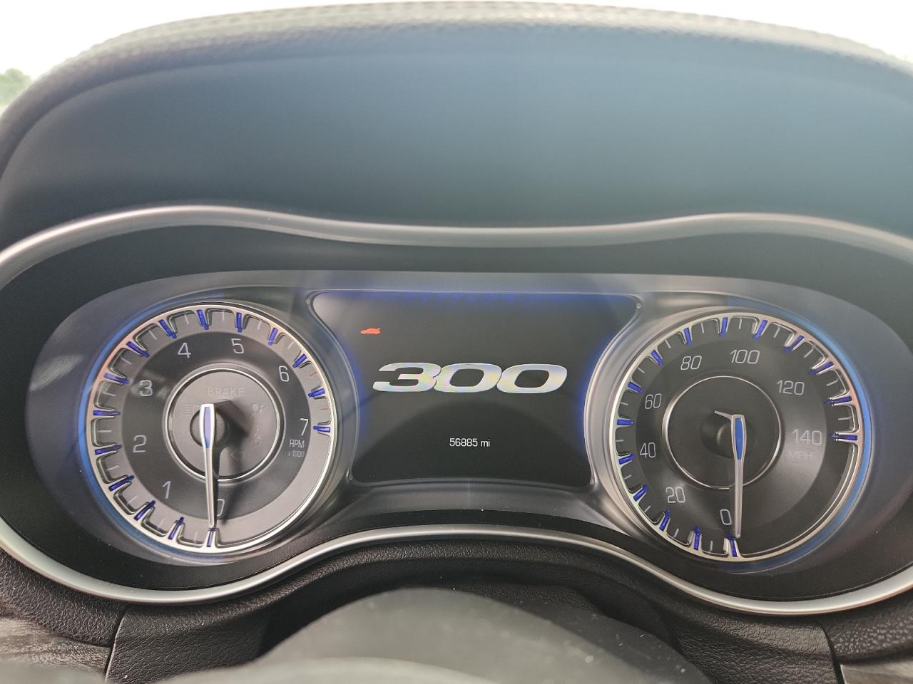 2017 Chrysler 300 Limited VIN: 2C3CCAAG2HH663586 Lot: 63089825