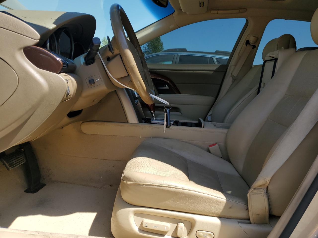 jh4kb16505c007711 JH4KB16505C007711 2005 Acura Rl