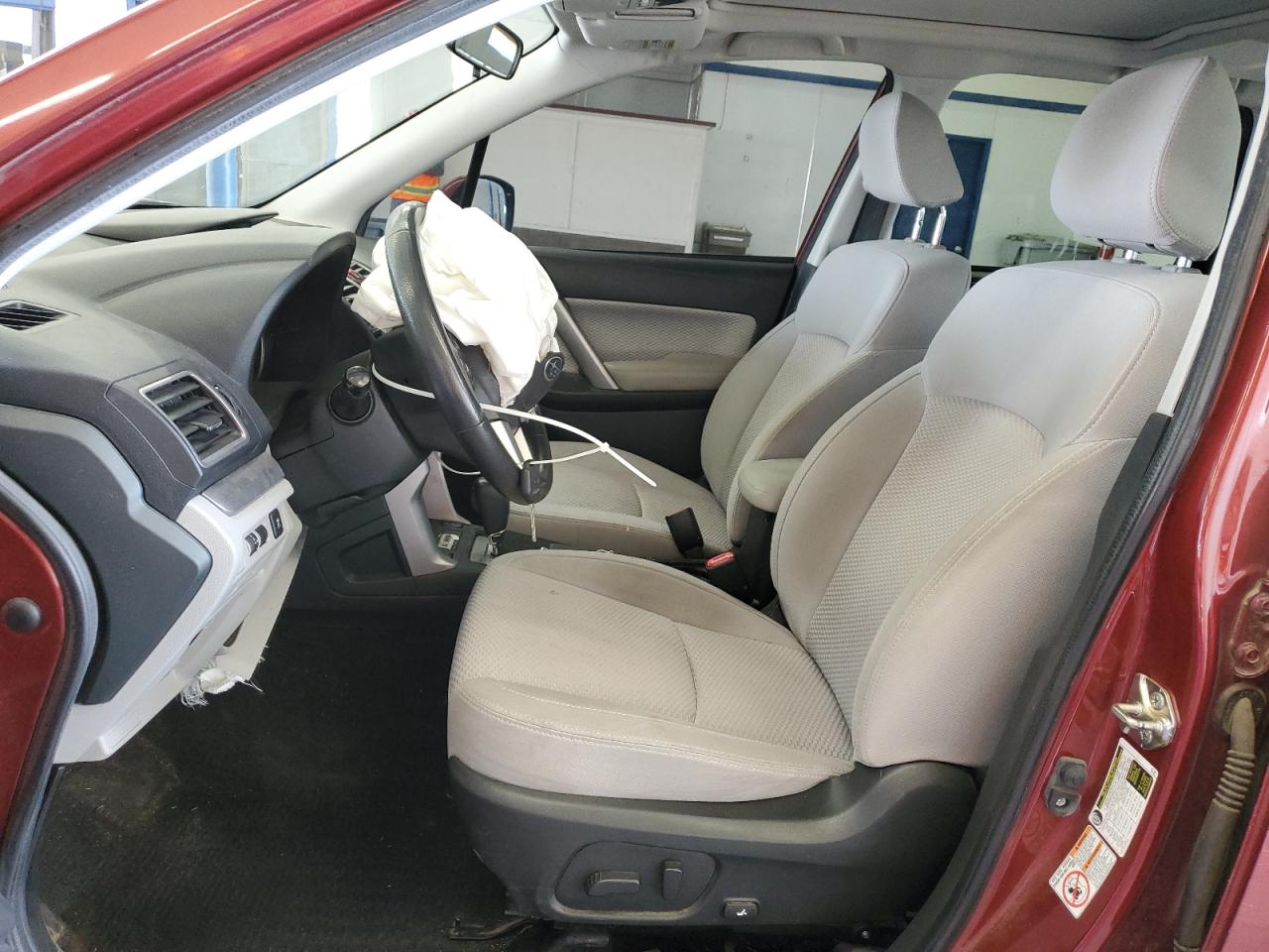 2017 Subaru Forester 2.5I Premium VIN: JF2SJAEC5HH513404 Lot: 64784925