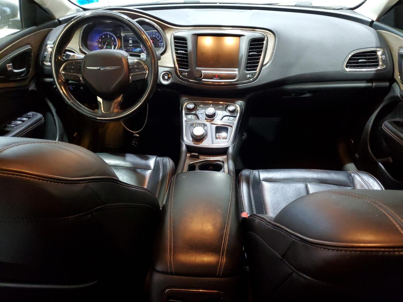 2015 Chrysler 200 C VIN: 1C3CCCEG1FN610467 Lot: 63431885