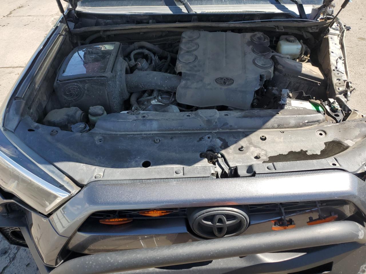 2019 Toyota 4Runner Sr5/Sr5 Premium VIN: JTEBU5JR6K5664750 Lot: 63923825